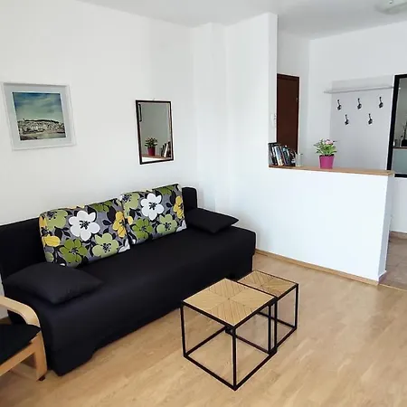 Amelie Apartment